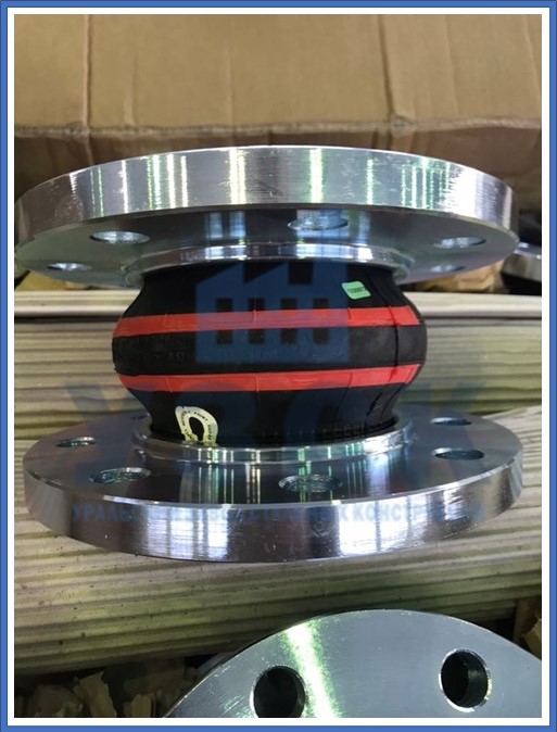 компенсатор резиновый фланцевый в Ярославле